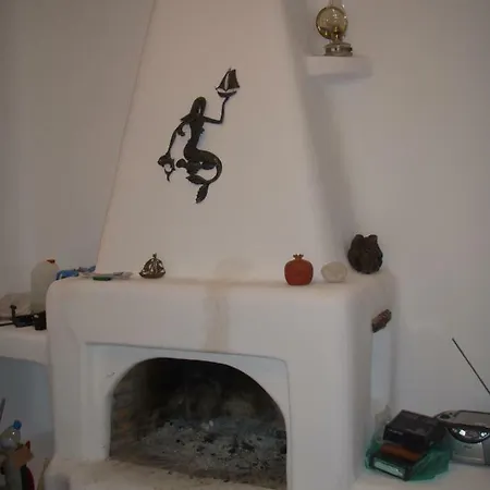 Karades Poseidon 75m2 Pláka