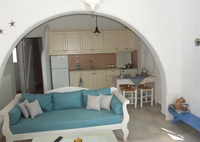 Karades Poseidon 75m2 Plaka (Naxos)