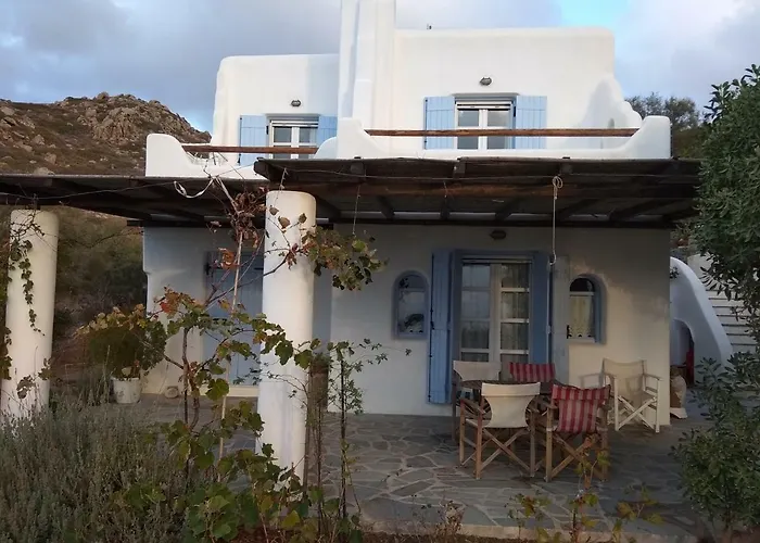 Karades Poseidon 75m2 Apartment Plaka (Naxos)