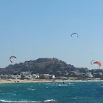 Karades Poseidon 75m2 Pláka